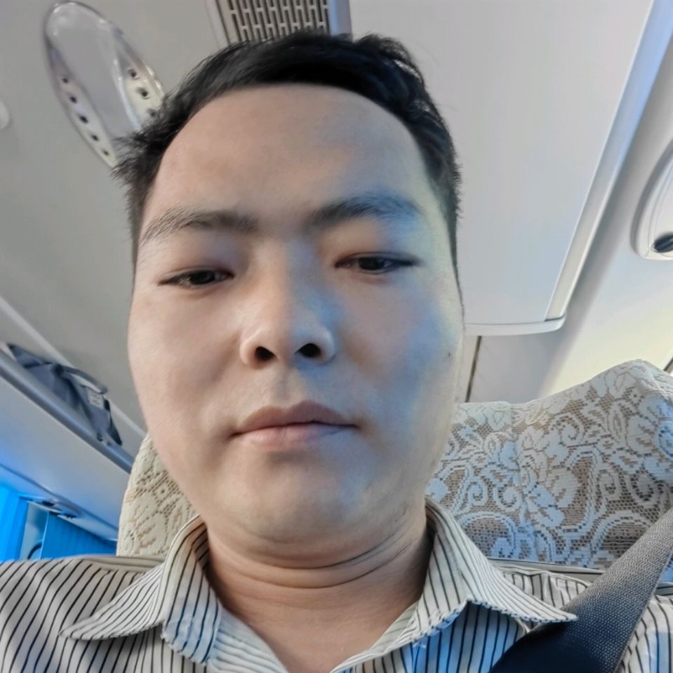 修竹墨客。